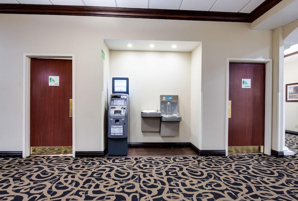 Quality Inn Oneonta Cooperstown Area Exteriör bild