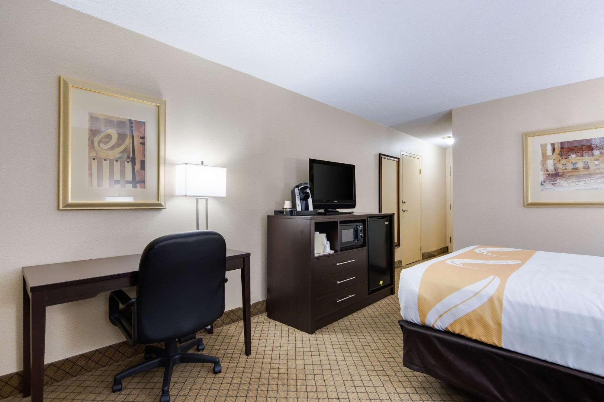 Quality Inn Oneonta Cooperstown Area Exteriör bild